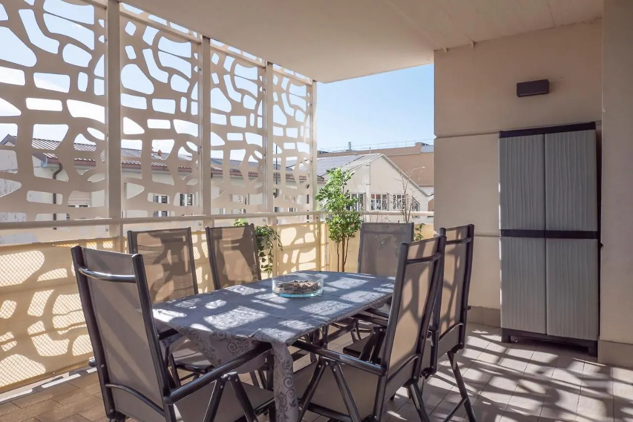 Luxury Apartment Near Linate Quintiliano 7 location