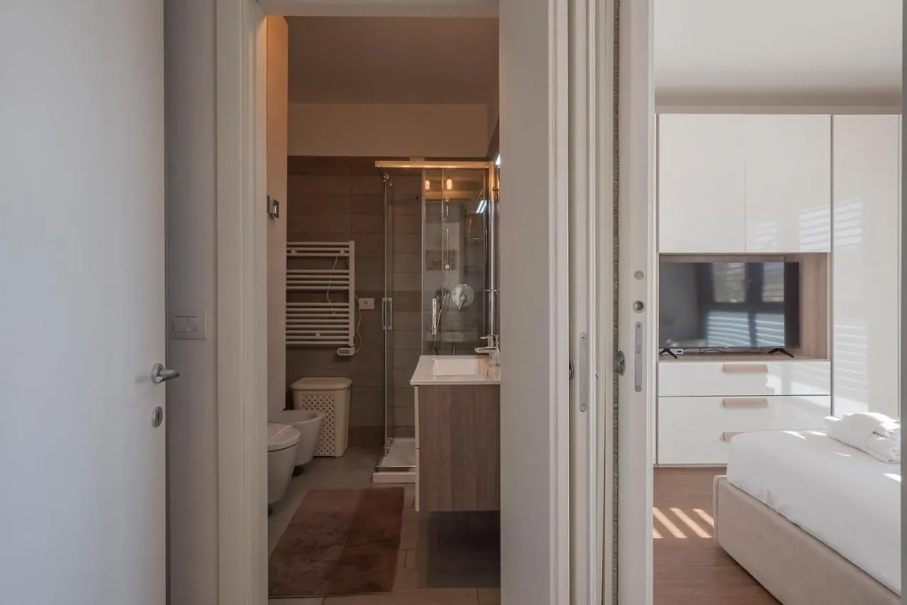 Luxury Apartment Near Linate Quintiliano 7 Milaan